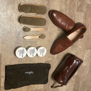 Allen Edmonds Steen Split Toe Loafers bundled with Vintage Shine Kit. 10.5 Reg